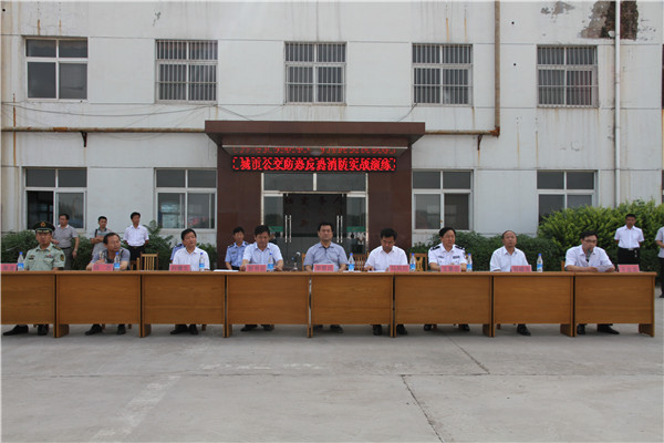 ÕÕƬ 010 (2)_¸±±¾